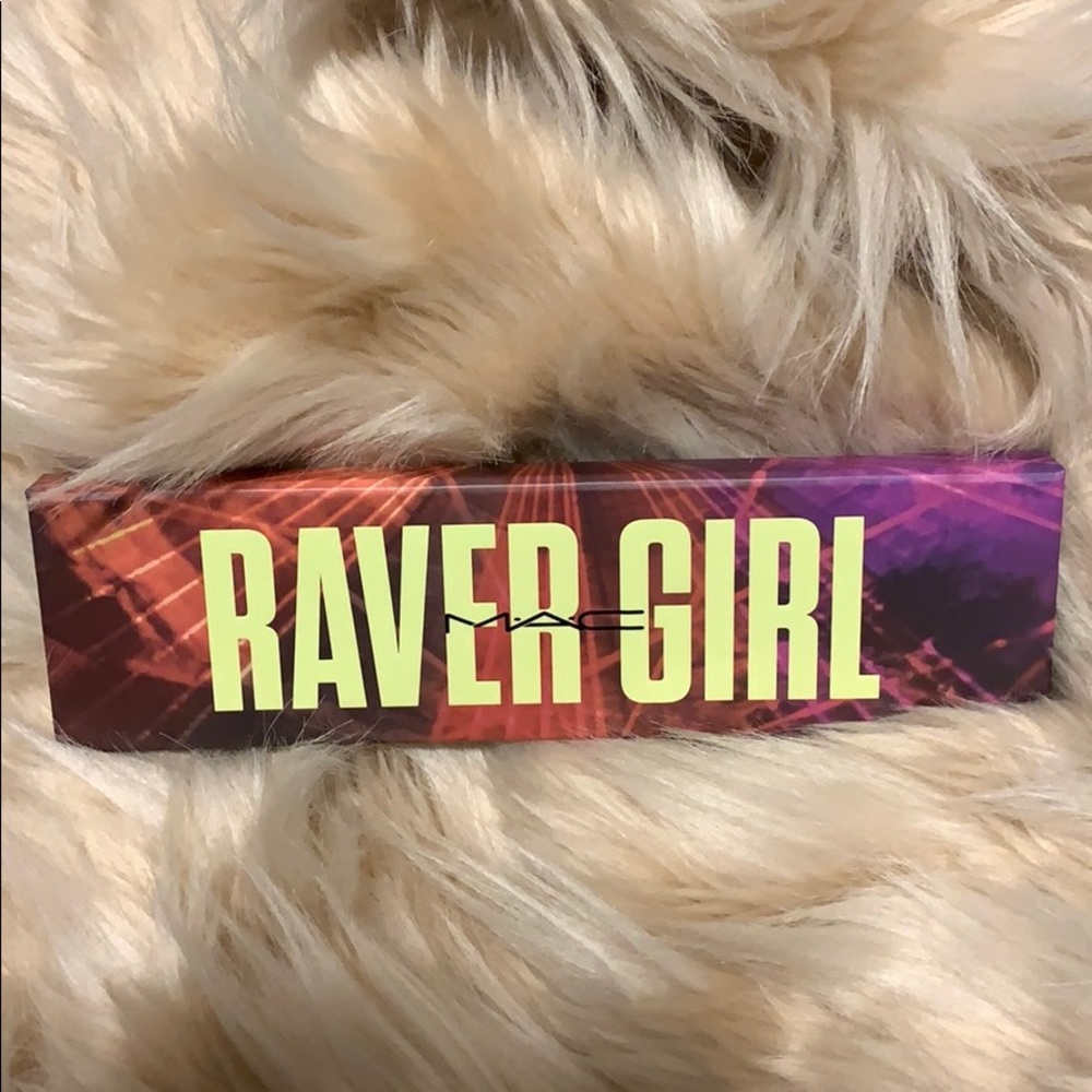 MAC Raver Girl Palette